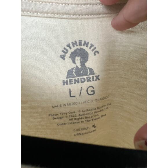 Jimi Hendrix Size Large T-shirt cream The Jimi Hendrix Experience Band Tee - Picture 3 of 6